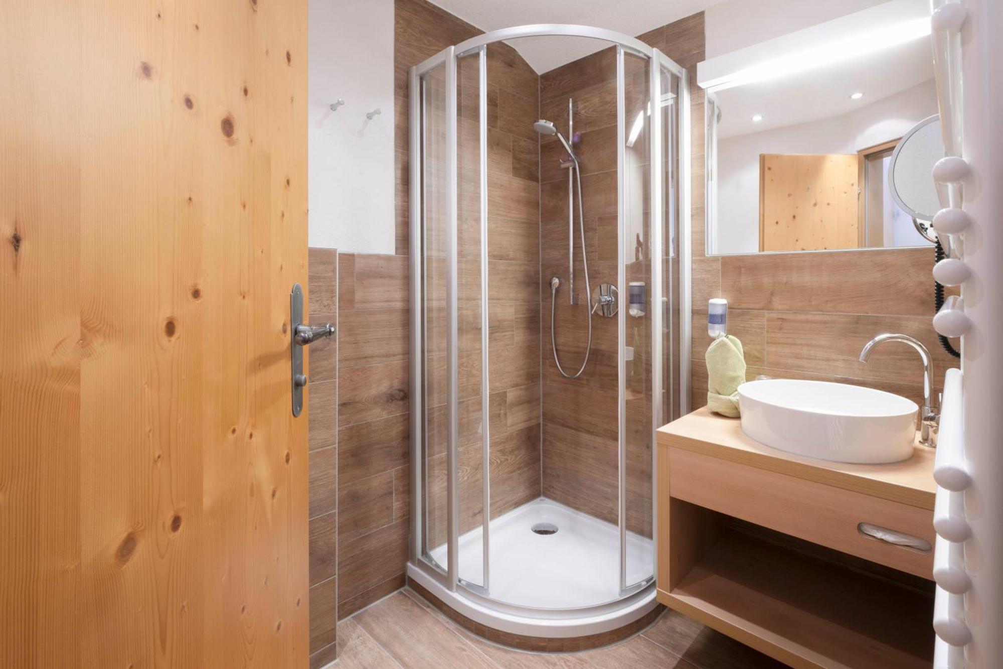 Lifestylepanoramahotel Erika Superior Neustift im Stubaital Ngoại thất bức ảnh