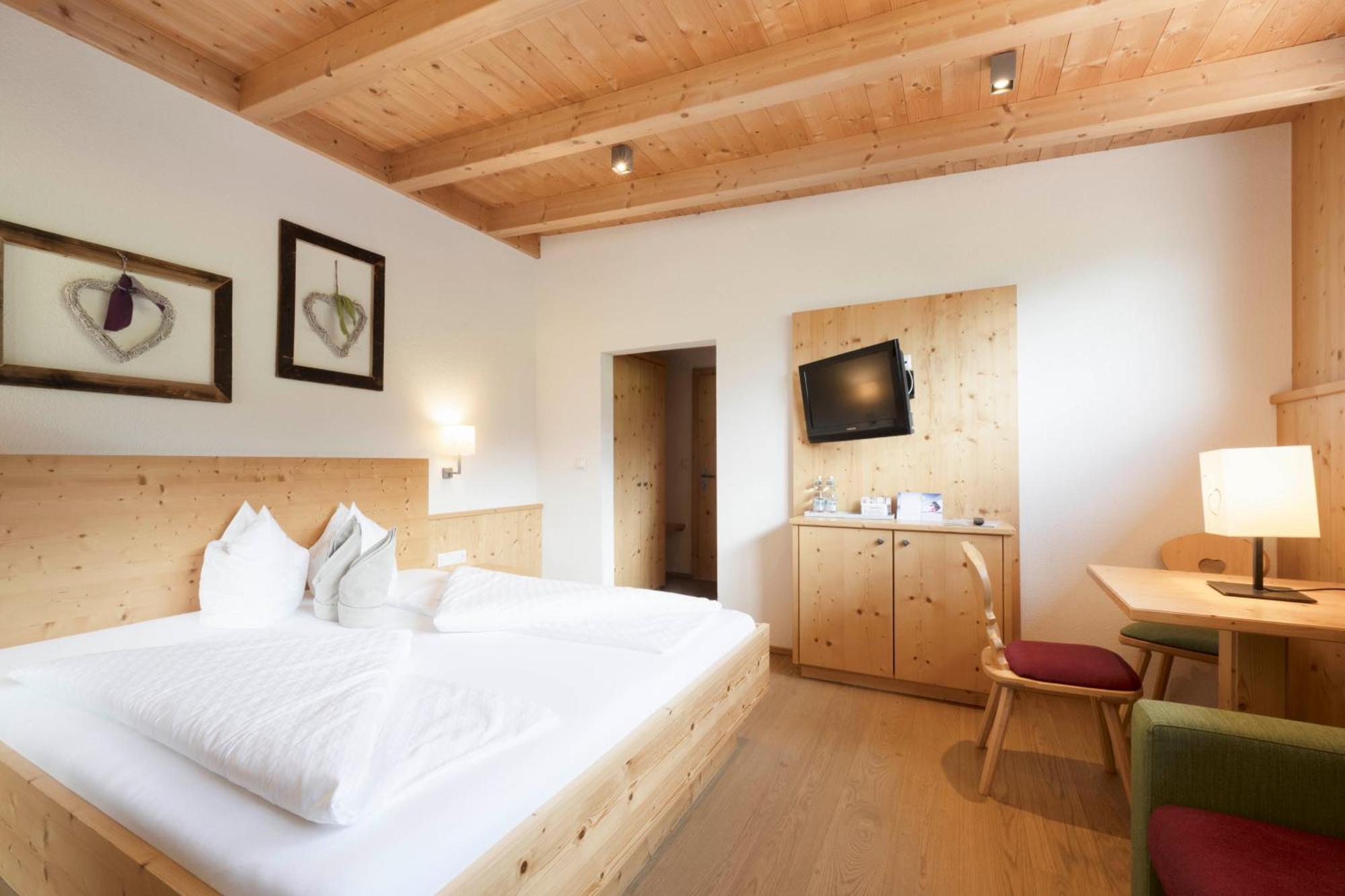 Lifestylepanoramahotel Erika Superior Neustift im Stubaital Ngoại thất bức ảnh